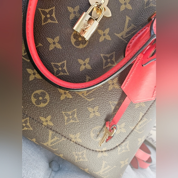 Authentic Louis Vuitton Flower Tote - Picture 5 of 11